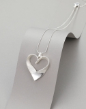 Shiny Twisted Heart Pendant Short Necklace