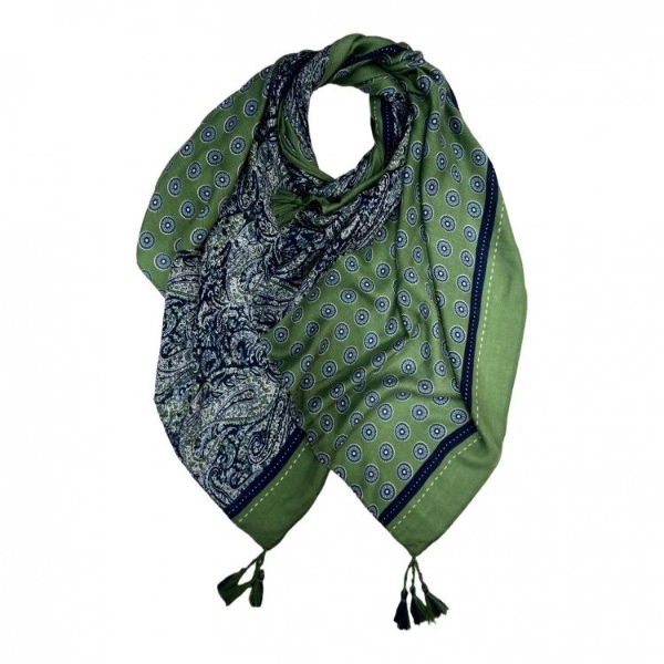 vintage-paisley-print-scarf-with-tassels